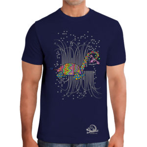 camiseta alebrije jirafa tortuga hombre azul modelo frente